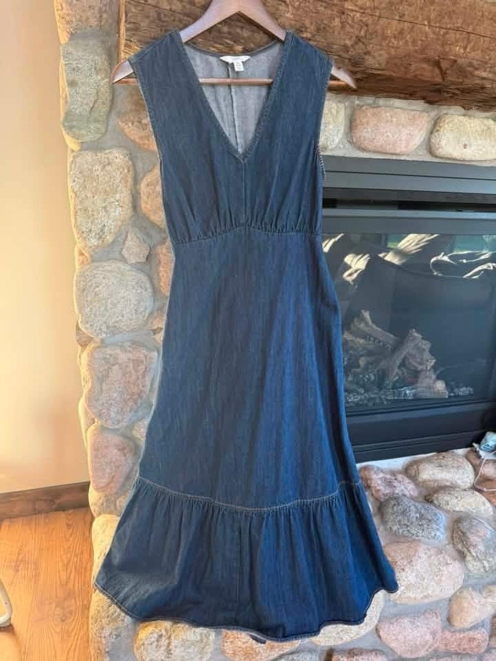 Sleeveless V-Neck Denim Maxi Dress - Blue